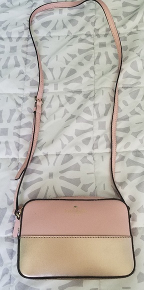 kate spade Handbags - Kate Spade crossbody